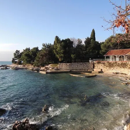 In With Balcony, Air Conditioning, Wi-fi, Washing Machine Porec