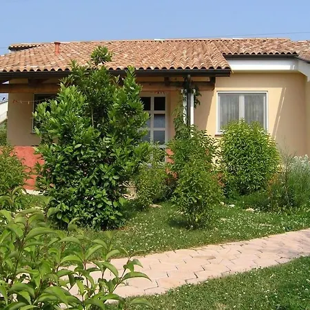 In With Balcony, Air Conditioning, Wi-fi, Washing Machine