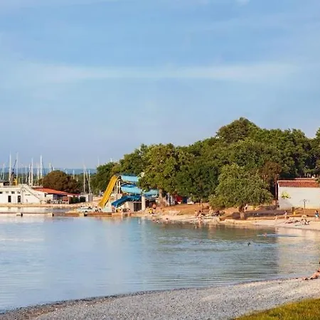 In With Balcony, Air Conditioning, Wi-fi, Washing Machine Apartment Porec