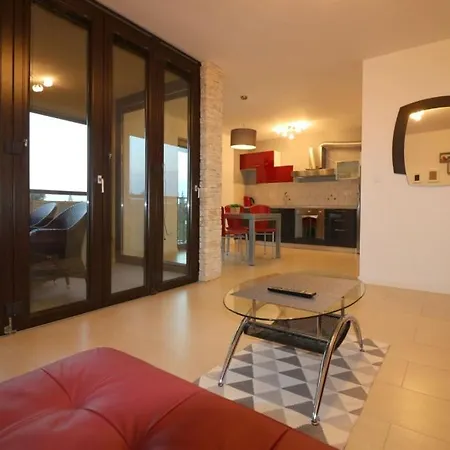 Apartment In With Balcony, Air Conditioning, Wi-fi, Washing Machine *