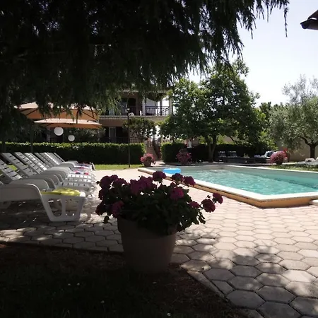 Apartment In With Balcony, Air Conditioning, Wi-fi, Washing Machine *