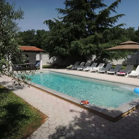 In With Balcony, Air Conditioning, Wi-fi, Washing Machine Porec