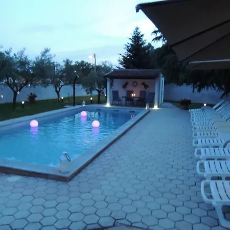 In With Balcony, Air Conditioning, Wi-fi, Washing Machine *